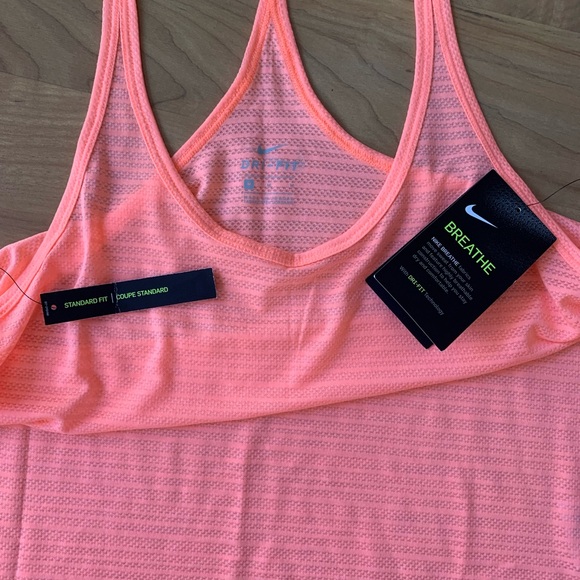 NWT Standard Fit Breathe Tank: Nike - Picture 6 of 16